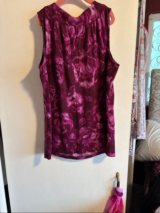 St. John's Bay Purple Floral Crochet V-Neck Tank - Picture 3 of 4